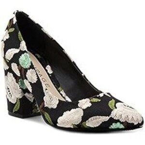 Rampage Women RAM-Bethie Brown Cream Floral Embroidered Pump Retro Artsy Office